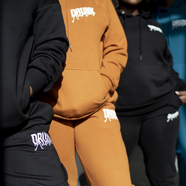 Essential "WARM ME UP" HOODED Jogger Set