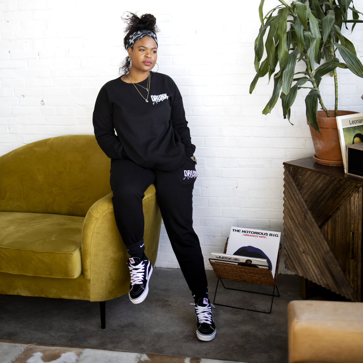 Essential "WARM ME UP" SWEATSHIRT Jogger Set